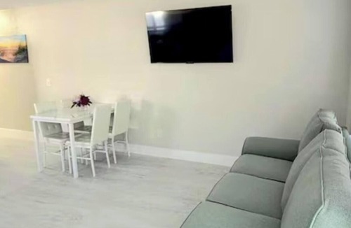 Capri Isle Apartment | #61 Escape #2 -Treasure island Joyful Moments