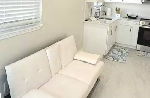 Capri Isle Apartment | #61 Escape #2 -Treasure island Joyful Moments