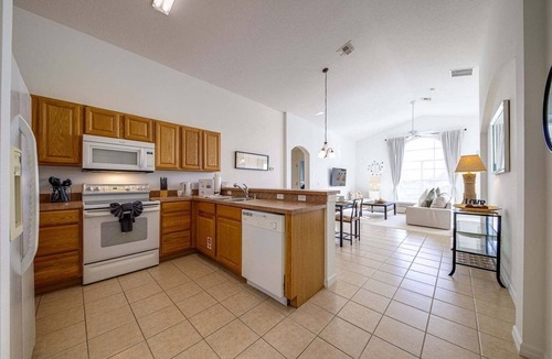 Highgate Park Villa | 630 - Great 3 Bed 2 bBath Villa With Private South Facing Pool