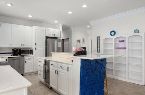 Whalehead Beach House | 632 Private Pool, Hot Tub, Billiards, and More!