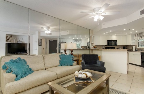 St. Pete Beach Condo | 69 m² Condo ∙ 1 bedroom ∙ 4 guests