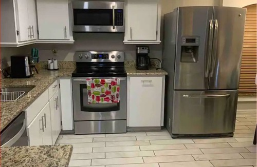 Terrace Park House | #7 USF-Muffitt -Bush Gardens home with pool.