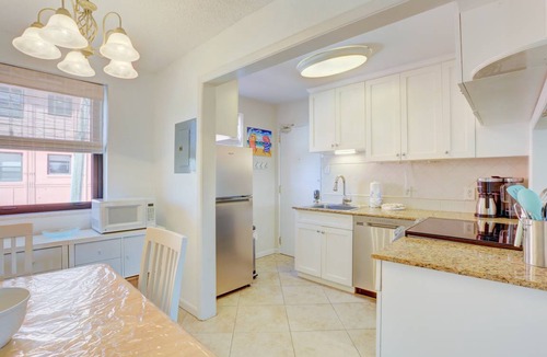 St. Pete Beach Condo | 73 m² Condo ∙ 2 bedrooms ∙ 4 guests
