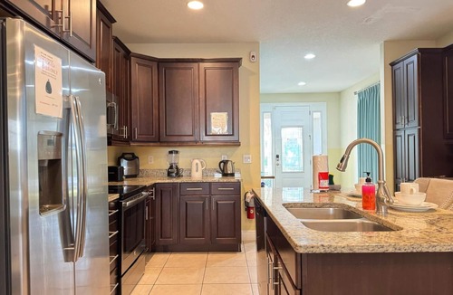 West Kissimmee Cottage | 7613-8-bl-only 10 Minutes From Disney