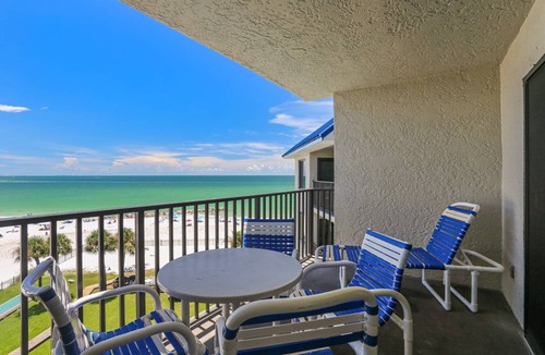 St. Petersburg - Clearwater Condo | 77 m² Condo ∙ 2 bedrooms ∙ 6 guests