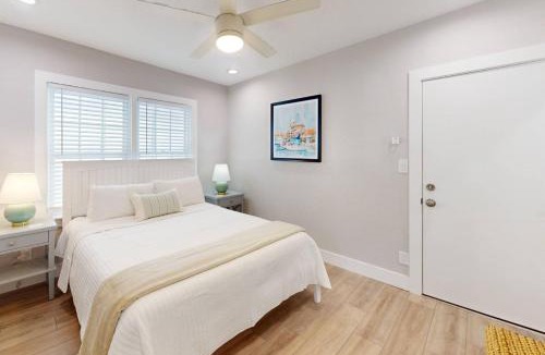 Madeira Beach House | 8 - Island Paradise Cottages - Tropic Sun