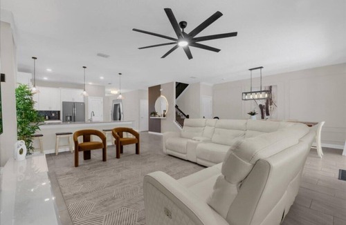 Kissimmee House | 9 BD/5 BA/Storey Lake (2877 SC)