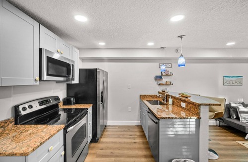Arlington Park House | A Hidden GEM in Sarasota! SIESTA BEACH-DOWNTOWN