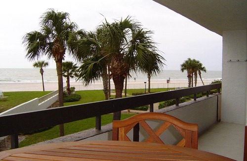 Redington Shores Condo | A Piece of Paradise on Redington Shores beachfront 2/2 corner condo on 1st floor