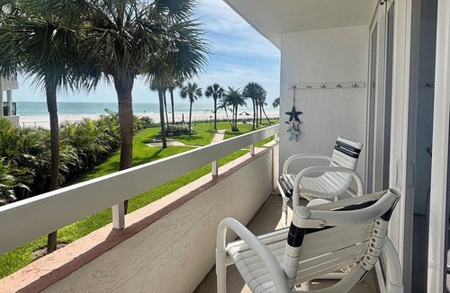 Redington Shores Condo | A Piece of Paradise on Redington Shores beachfront 2/2 corner condo on 1st floor