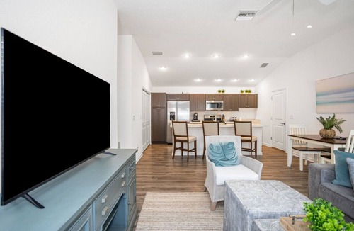 Okahumpka House | Across the Street from Pool, Pickleball, Bocce, Billard`s and more