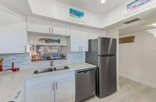 Seminole Condo | Active Waterfront Resort Lifestyle, a Snowbird’s dream ☀️🌴 🏖️ 90 day min rental