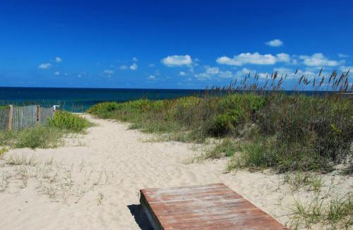 Kill Devil Hills Apartment | Admirals View III by KEES Vacations