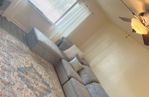 Gainesville House | Amazing 3 Bedroom Across From UF