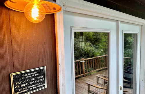 Black Mountain Cottage | An original Black Mountain College cottage in a private wooded property