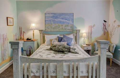 Wallaces New Smyrna Bed & Breakfast | Anchor Inn NSB Bed & Breakfast