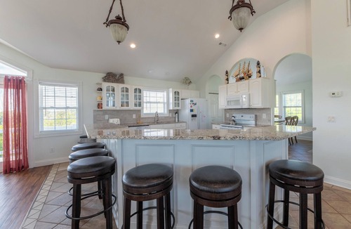 Pine Island House | Angel of the Isle - Pine Island, Short Walk to beach, Sits on 10 Acre Pond, Pool, Hot Tub, Pets OK