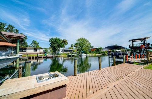 Homosassa House | Angler's Paradise! Homosassa River Retreat w/Dock