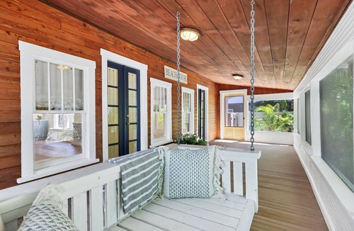 Ilexhurst Cottage | Anna Maria Island - Completely Renovated w/Private Pool