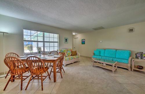 Apollo Beach House | Apollo Beach Gem w/Pool: 'The Flamingo House'