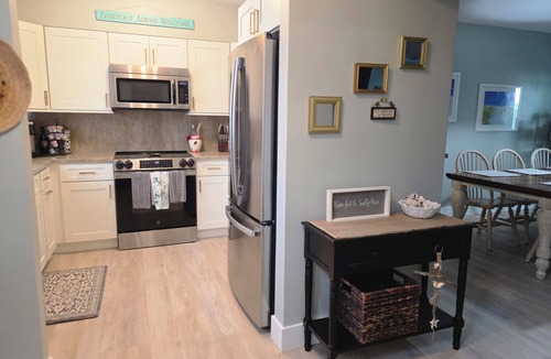Belleair Beach House | Art’s Beach Retreat- Sunny Belleair Beach Escape Steps from White Sand and Pool