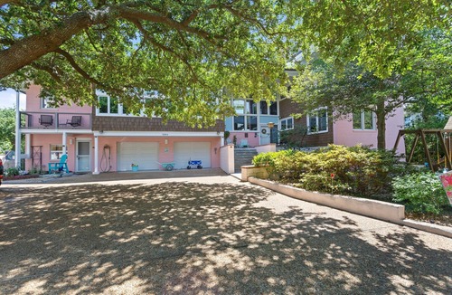 Northeast Virginia Beach House | Award Winning Ocean Front Architectural Gem [Home Share per VA Beach Zoning]