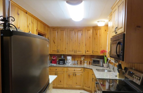 Blowing Rock Cottage | Awesome Blowing Rock and Grand Mountain View enjoying pvt. delightful cottage!