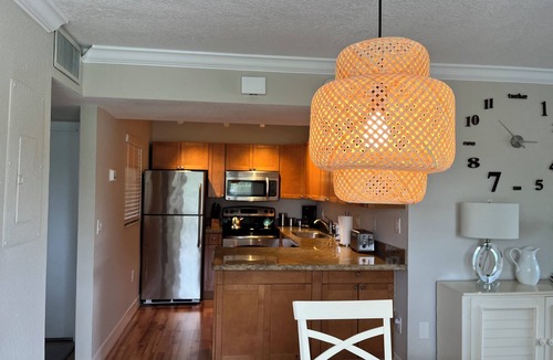 Braden River Condo | Awesome first-floor Palm Aire condo close to University Town Center!