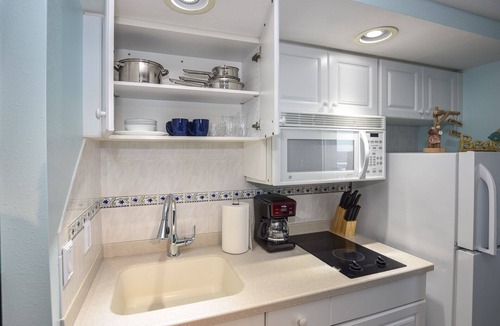 Ortona Park Resort | Awesome Ocean View condo, beach front resort.
