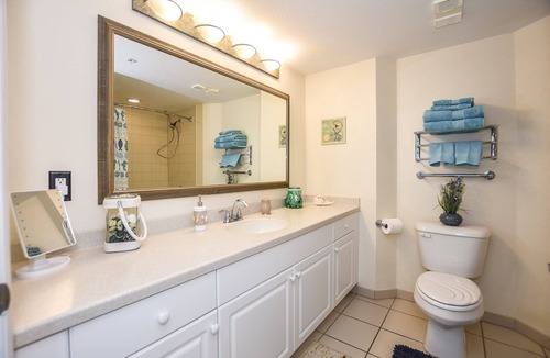 Ortona Park Resort | Awesome Ocean View condo, beach front resort.