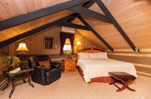 Blowing Rock House | Azalea Garden Inn