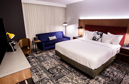 Lititz Hotel | Backstage vibe- Lancaster charm -King Room w/Kitchenette & Separate Seating Area