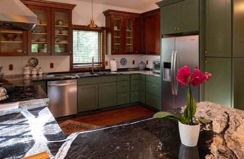 Delray House | Baskerville Private House on 5 Acres inspired by Sherlock Holmes