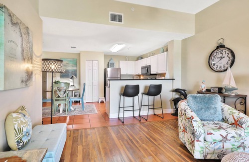 Madeira Beach Condo | Bay front condo, shared pool and hot tub right next to the beach