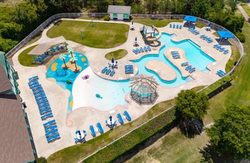 Bermuda Bay House | BB47 - A Wave From It All
