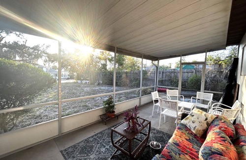 Rio Vista House | Beach Break House by the Surf