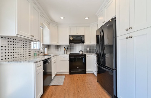 Southend House | "Beach Escape" Family friendly close to AC w/playground