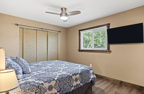 Memphis House | Beach Getaway for 8!