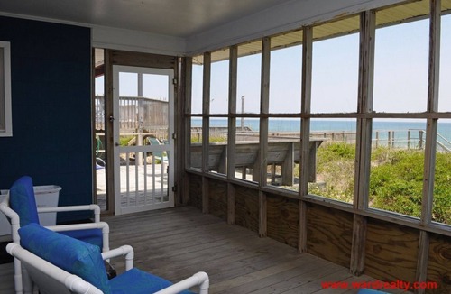 Topsail Beach House | Beach Haven - comfortable oceanfront home