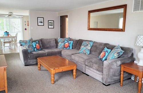 South Beach Haven House | Beach Haven Shore House duplex - family friendly location short walk to beach