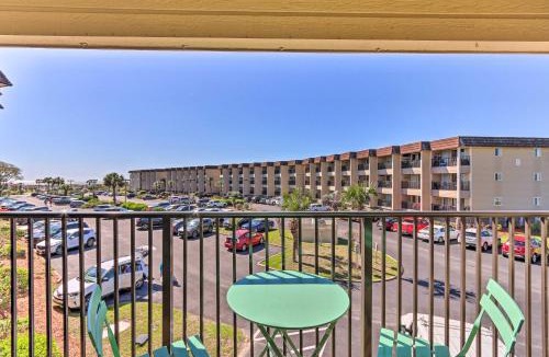 Folly Field House | Beach & Pool Access: HHI Resort Condo, Near Golf!