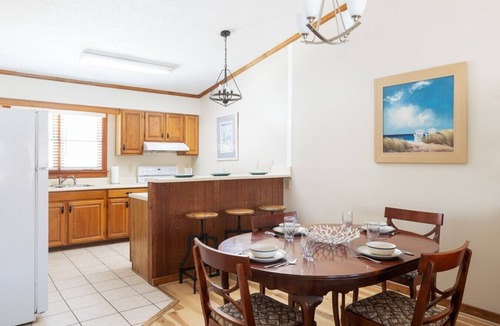 Kitty Hawk Villa | Beach Townhome w/Bonus Suite | Steps to Beach | Pool & Bikes