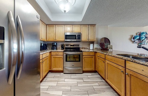North Redington Beach Condo | Beachfront condo with heated pool hot tub balcony and grill