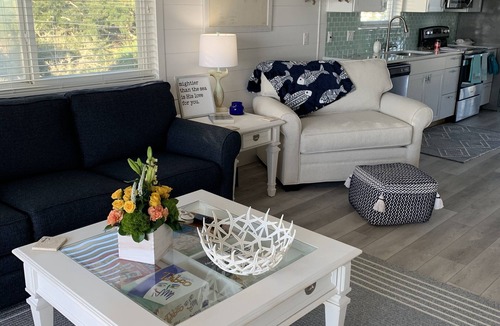 Crawfordville Condo | Beachfront Bliss w/Stunning Views - Kayaks, Beach Gear & Firepit Nights!