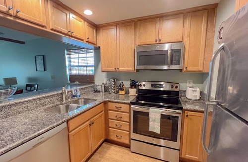 Avon By The Sea House | Beachfront Condo for Family Stay with Heated Pool, 2BD/2BA (2025 Jan-Mar msg me)