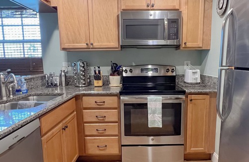 Avon By The Sea House | Beachfront Condo for Family Stay with Heated Pool, 2BD/2BA (2025 Jan-Mar msg me)