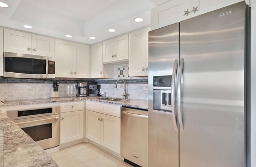Whitney Beach Condo | Beachfront Condo with a Beautiful, Renovated Kitchen, Shared Pool, & Tennis