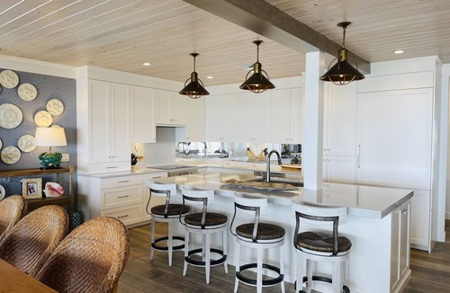 Golden Beach House | Beachfront home convenient to downtown Boca Grande
