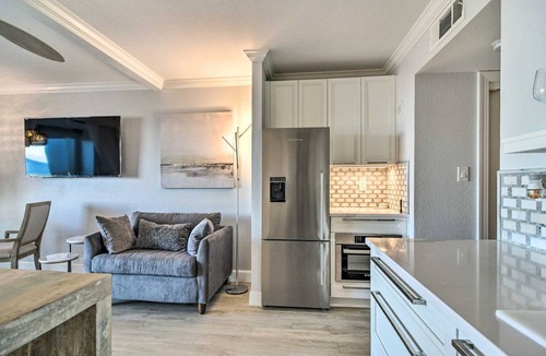 Sand Key Condo | Beachfront Sand Key Condo w/Gulf Views