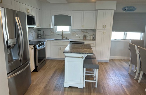 Brigantine House | Beachfront Townhouse – Steps to Sand, Ocean Views from Every Deck! NEW KITCHEN!